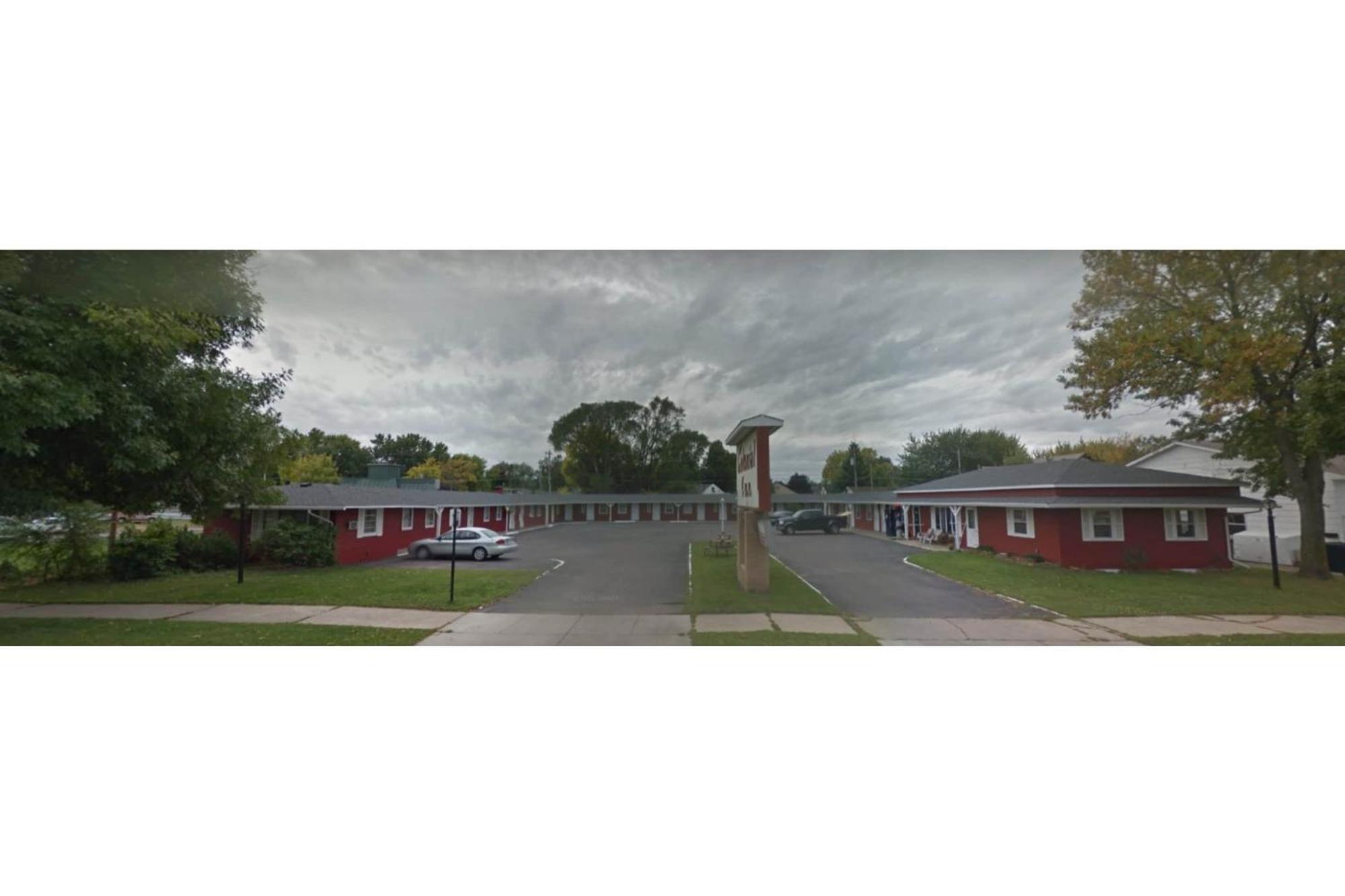 Colonial Inn Extended Stay By Oyo New Ulm Esterno foto